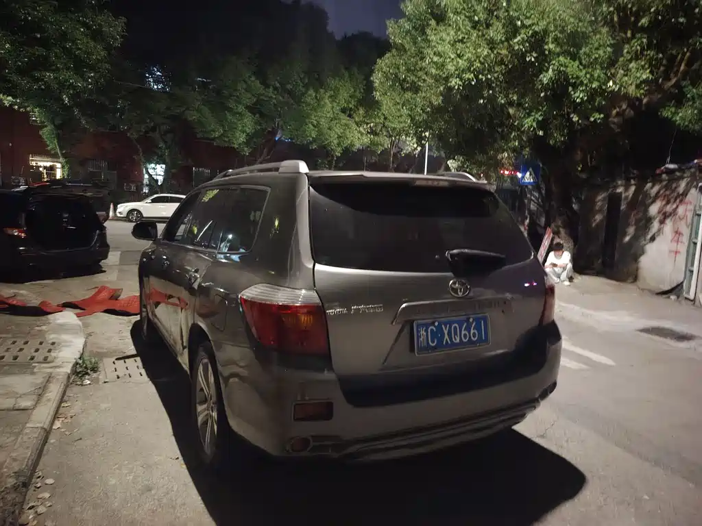 Toyota Highlander — миниатюра 7