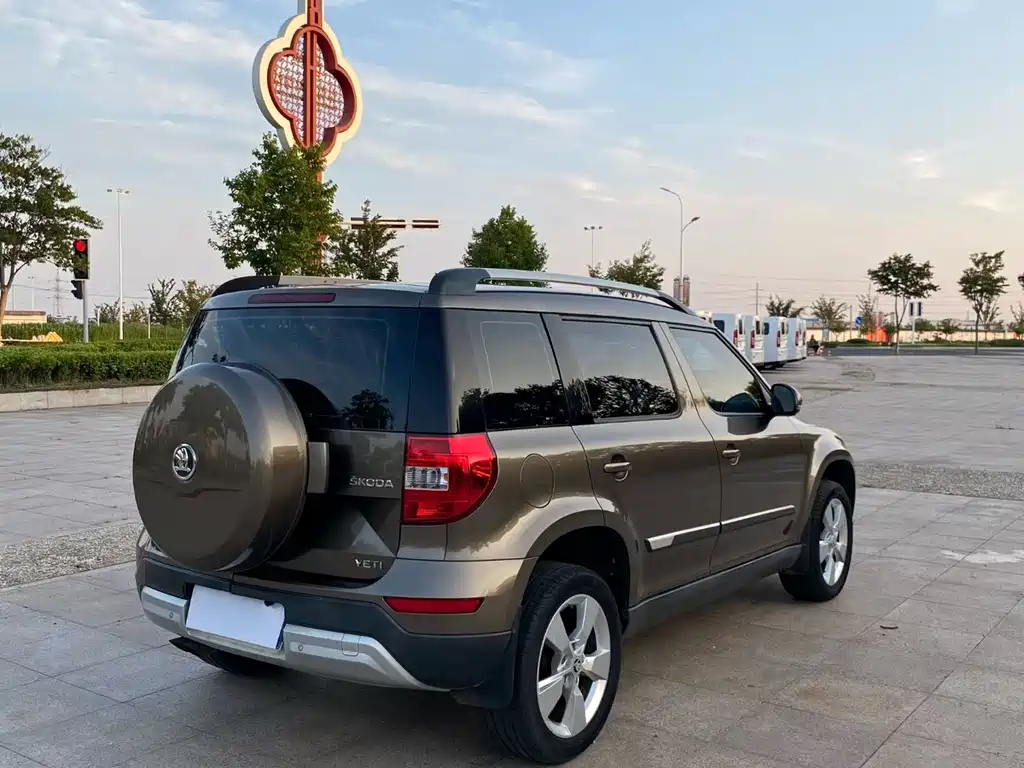 Skoda Yeti — миниатюра 8