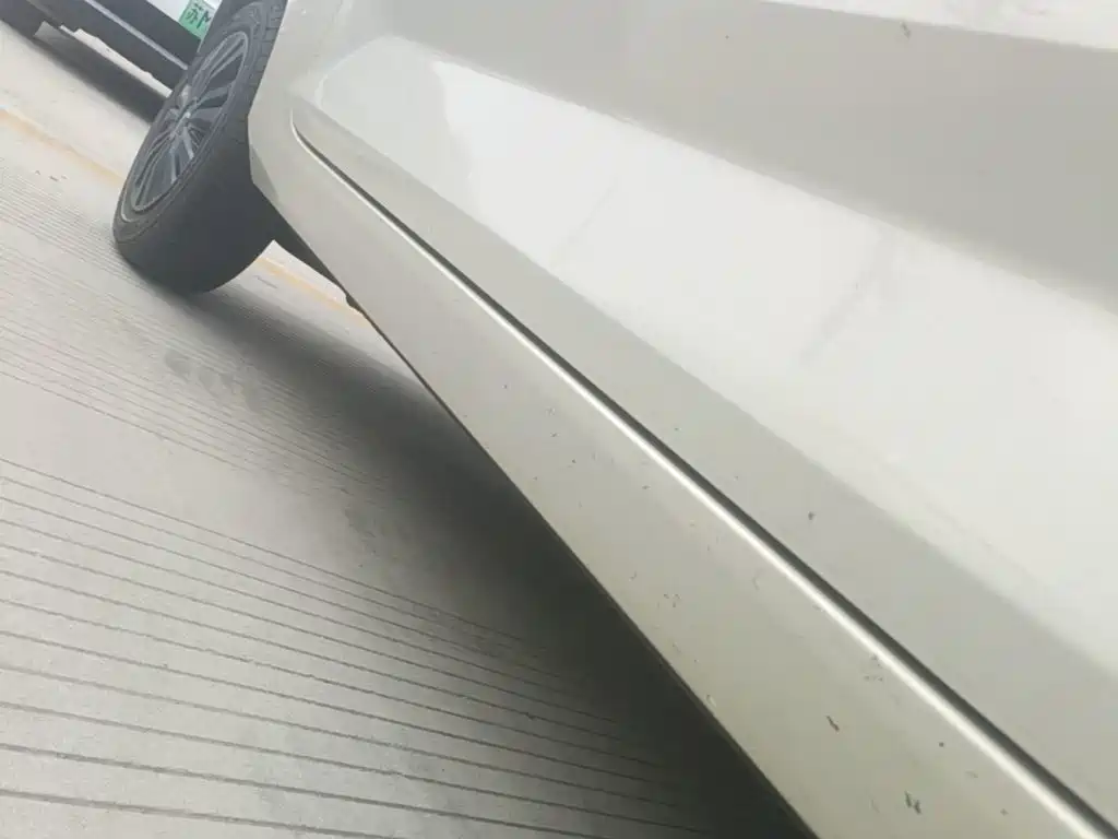 Wuling MINIEV — миниатюра 21
