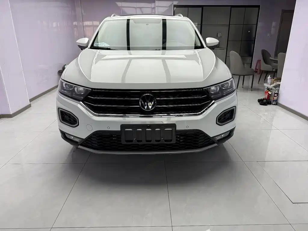VOLKSWAGEN T ROC EXPLORING SONGS
