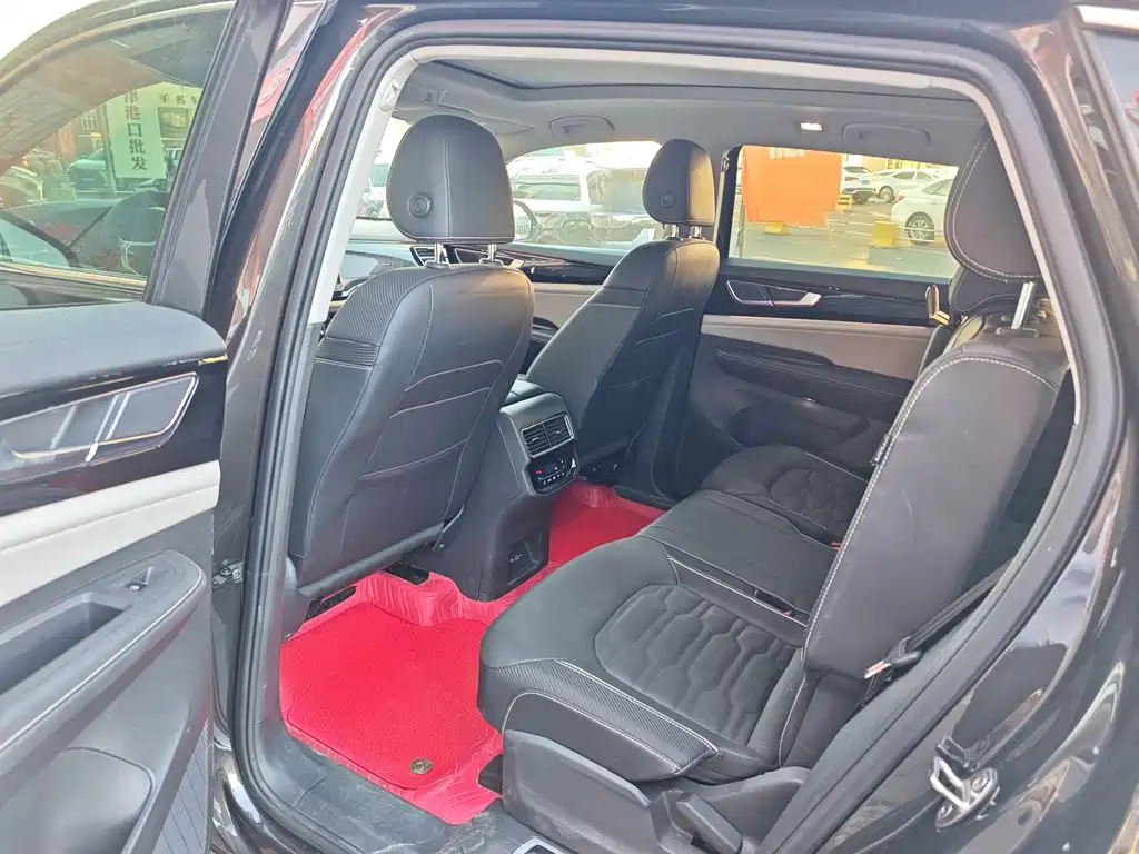 VOLKSWAGEN TOURANG