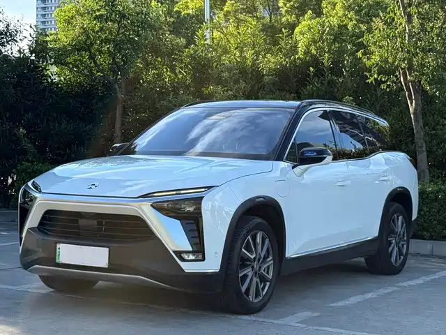 2022 Nio ES8