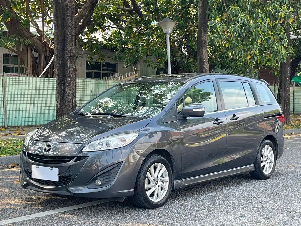 Mazda 5
