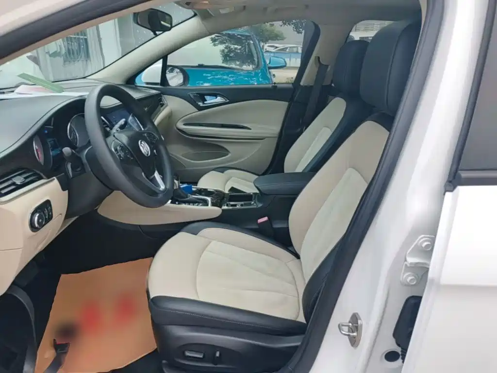 Buick Verano — миниатюра 15