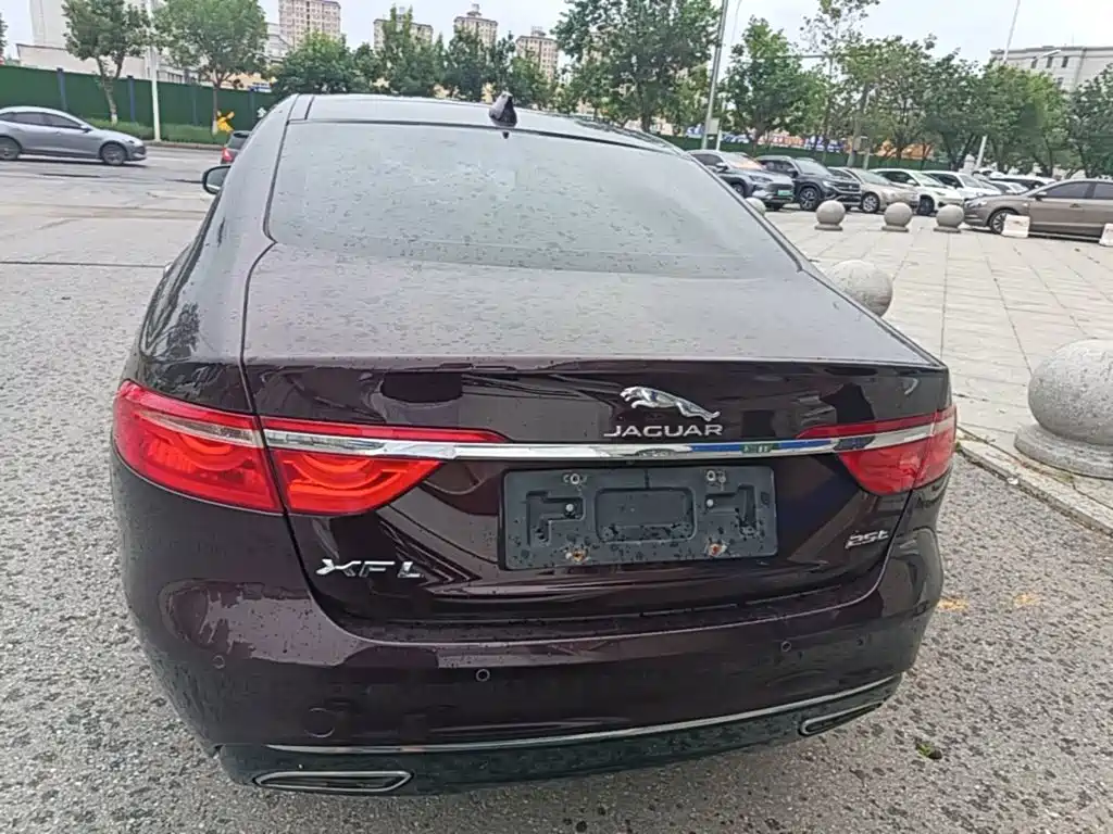 Jaguar XFL 2018 XFL 2.0T 250PS Luxury
