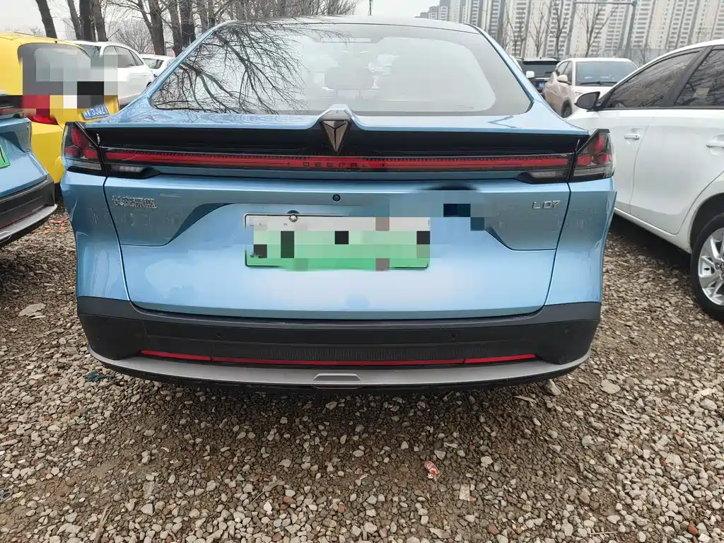 Changan Deepal DARK BLUE L07