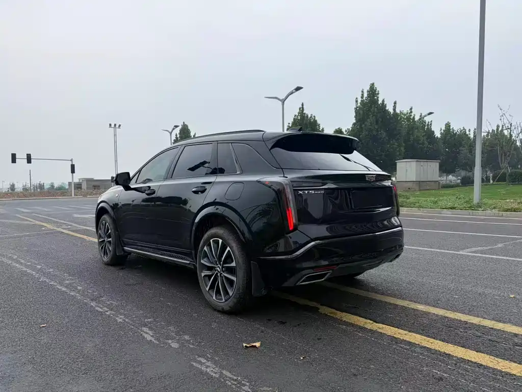 Cadillac XT5 — миниатюра 9