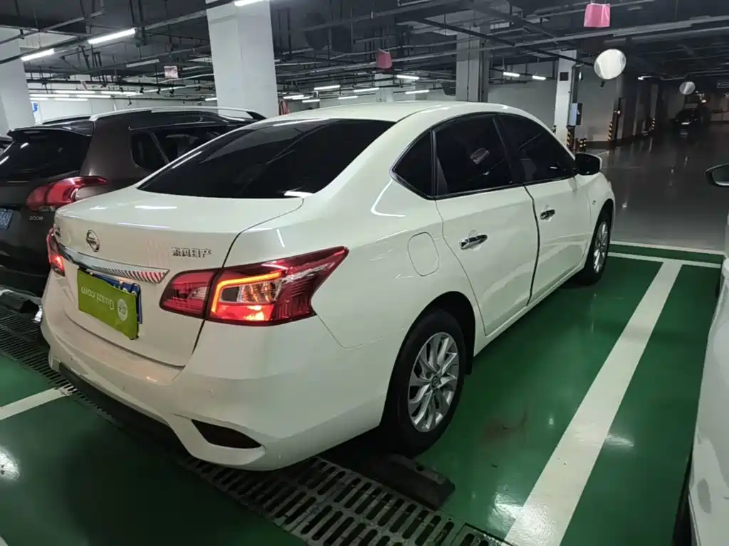 Nissan Sylphy — миниатюра 7