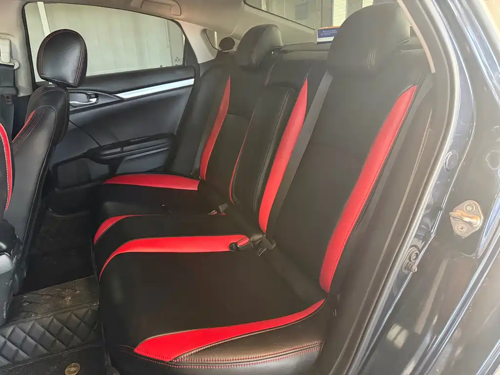 Honda Civic — миниатюра 9