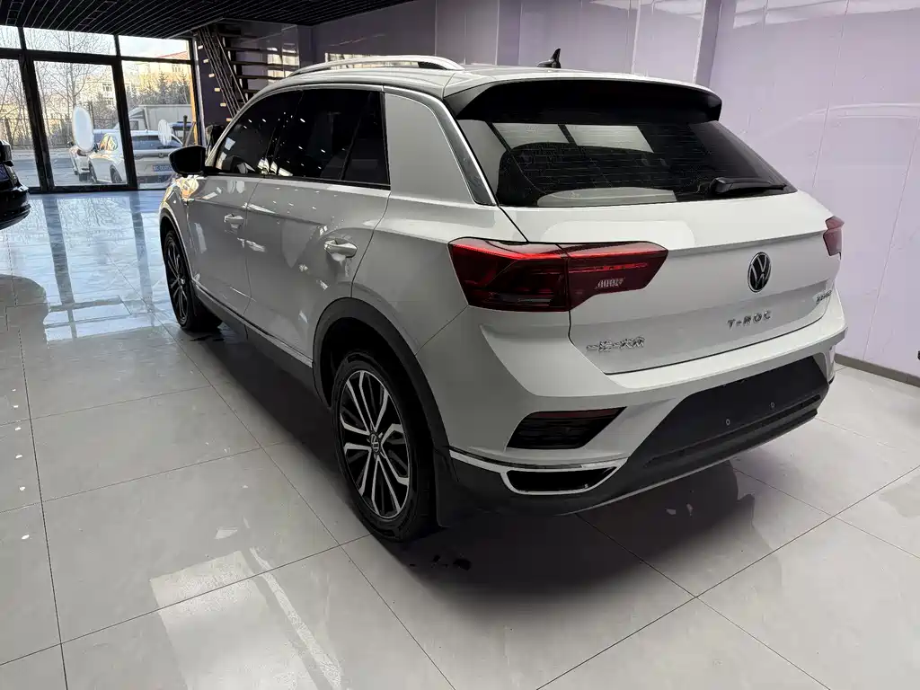 VOLKSWAGEN T ROC EXPLORING SONGS