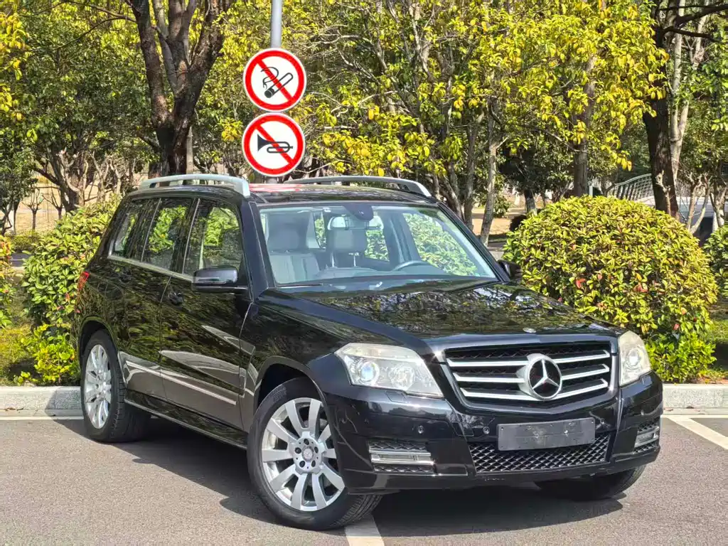 Mercedes-Benz GLK 2010 GLK 300 4MATIC Fashion