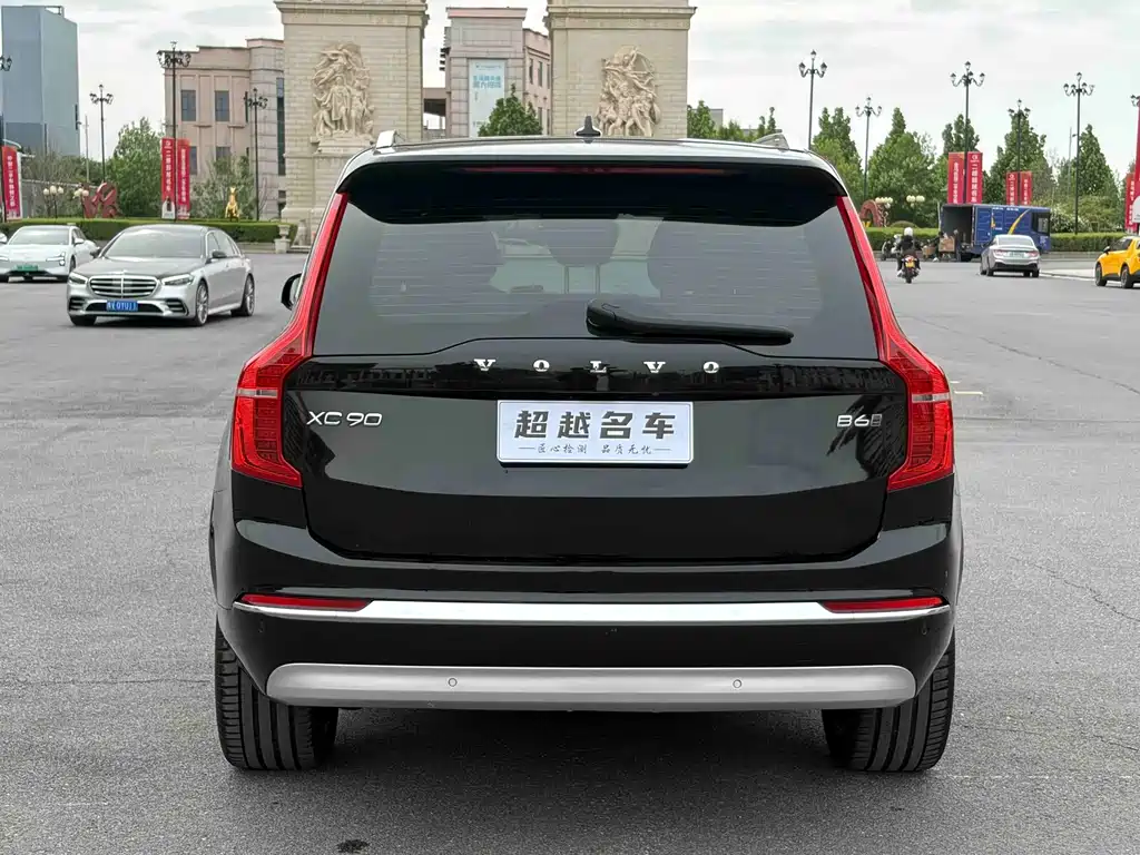 Volvo XC90 — миниатюра 17