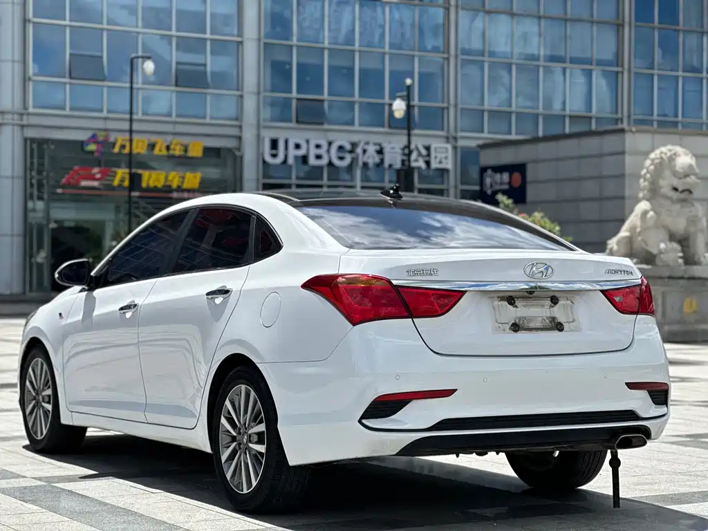 Hyundai Mistra — миниатюра 6