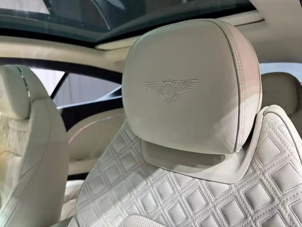 Bentley Continental 6.0T GT W12, фото 9