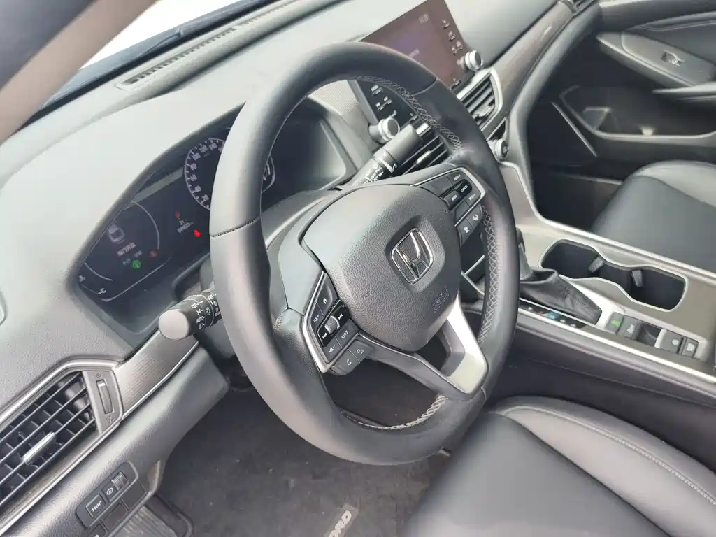 Honda Accord — миниатюра 14