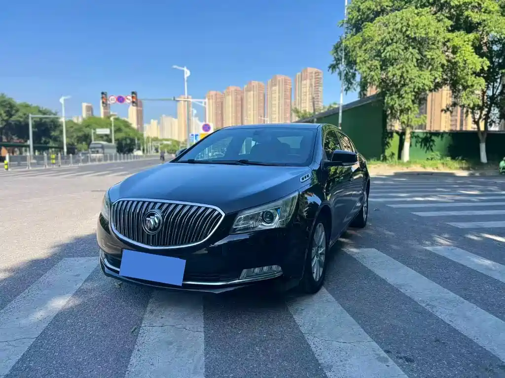 Купить Buick LaCrosse