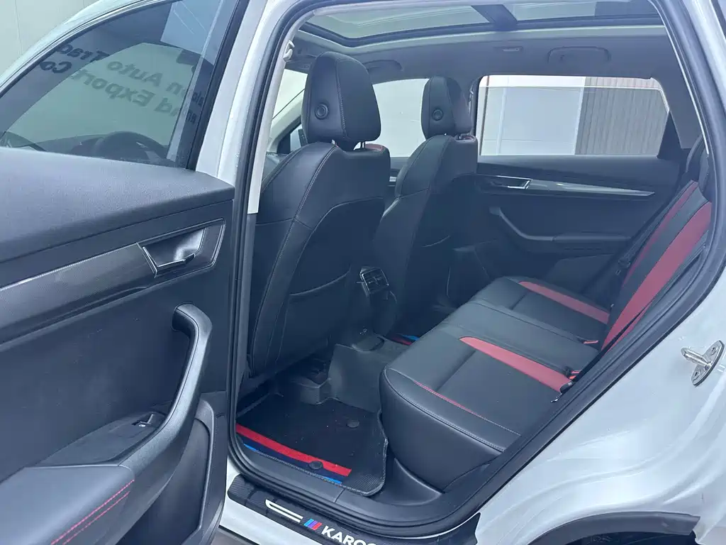 Skoda Karoq - фото 16