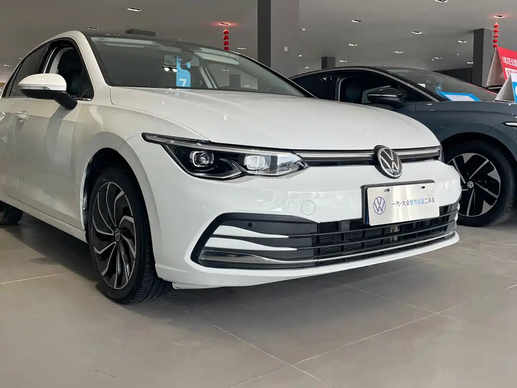 Volkswagen Golf — миниатюра 4