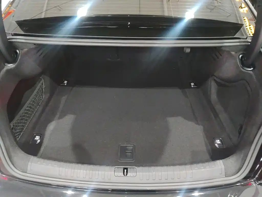 Audi A6L — миниатюра 19