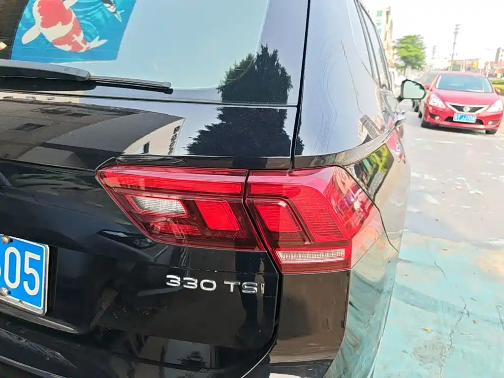 Volkswagen Tiguan L — миниатюра 8