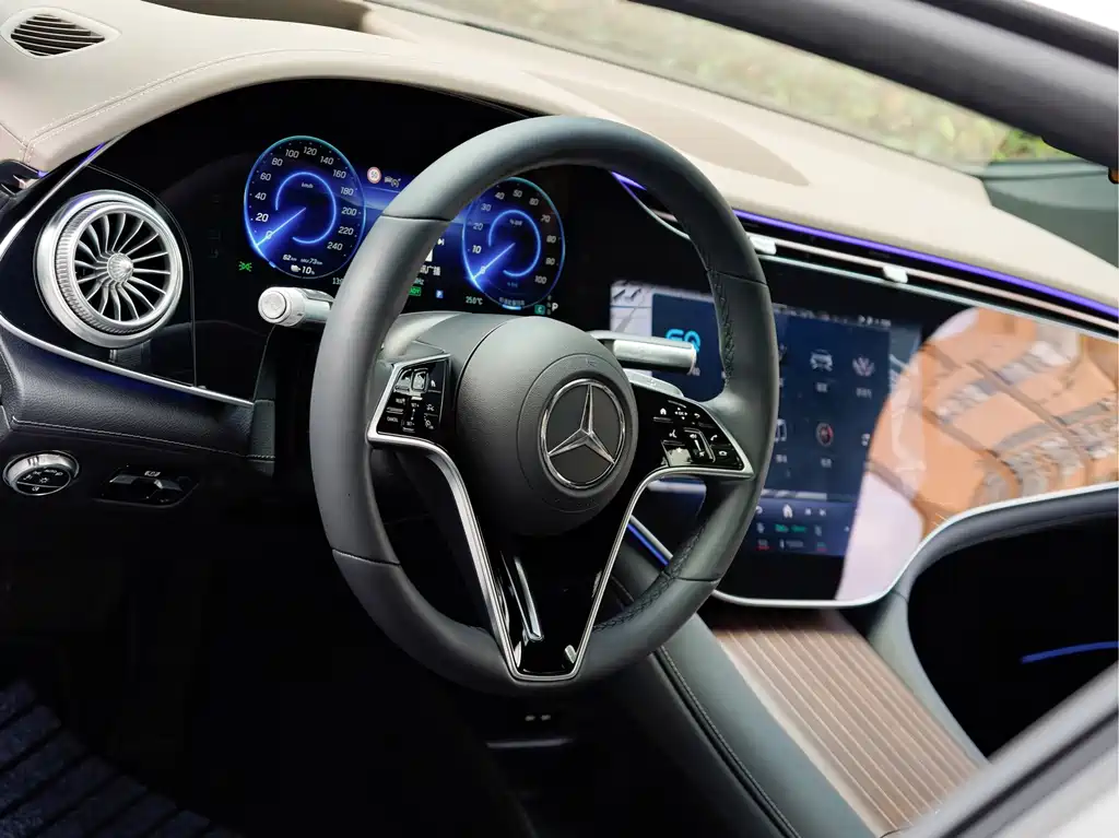 Mercedes-Benz EQS — миниатюра 16