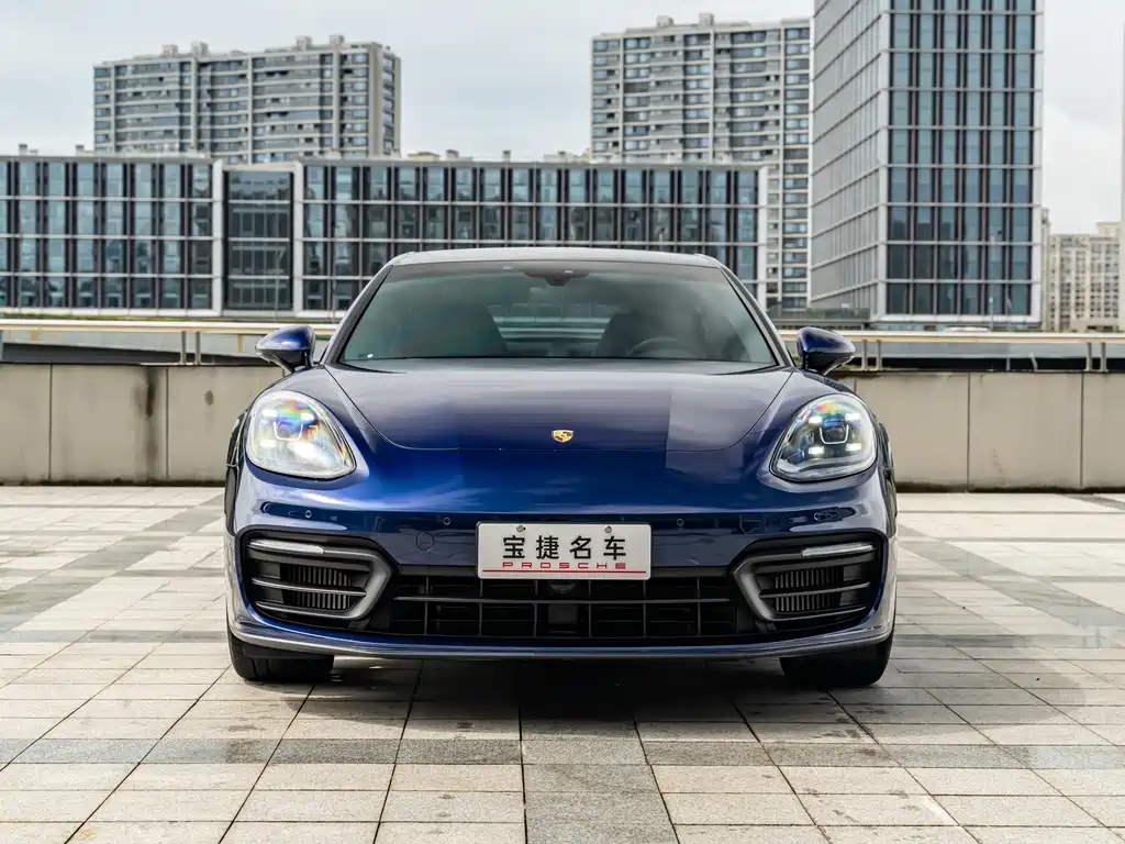 Porsche Panamera — миниатюра 2