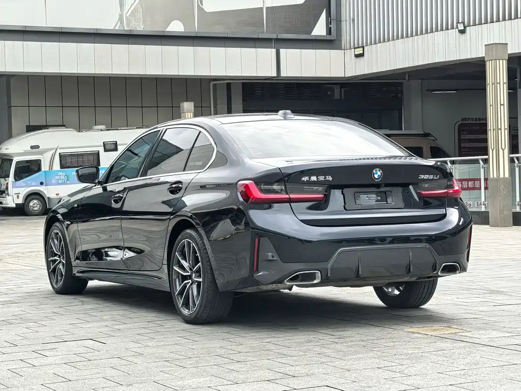 BMW 3 Series 3 2025 325Li M Sport
