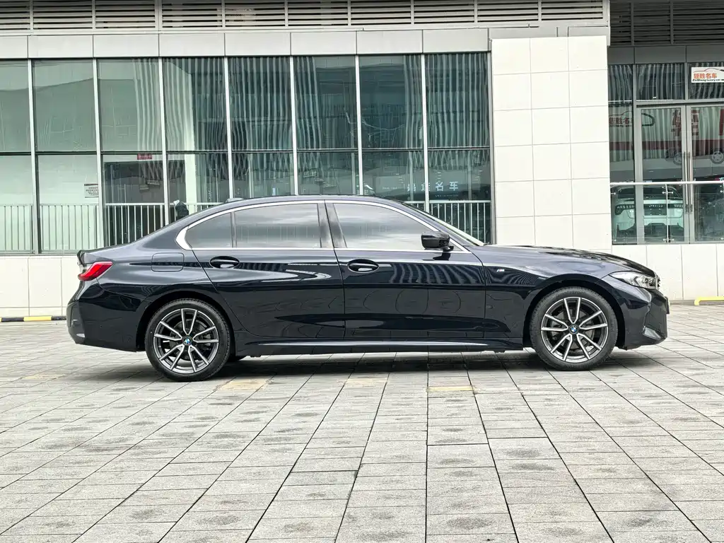 BMW 3 Series 3 2025 325Li M Sport