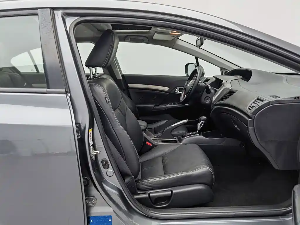 Honda Civic — миниатюра 23