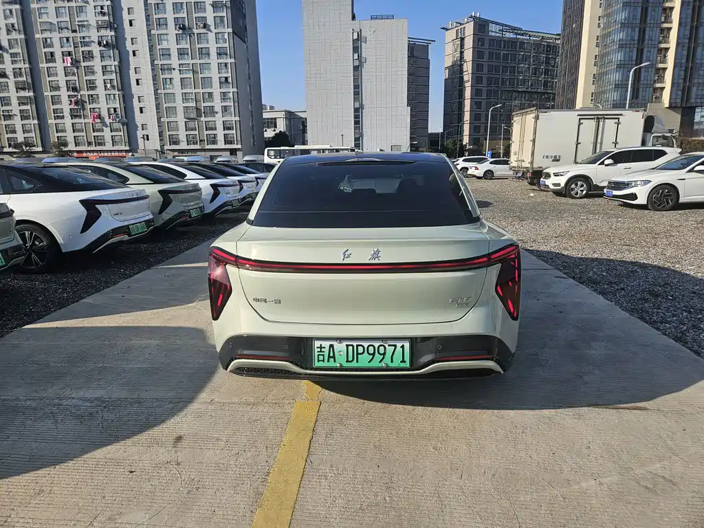 Hongqi EH7 2024 760 Pro+