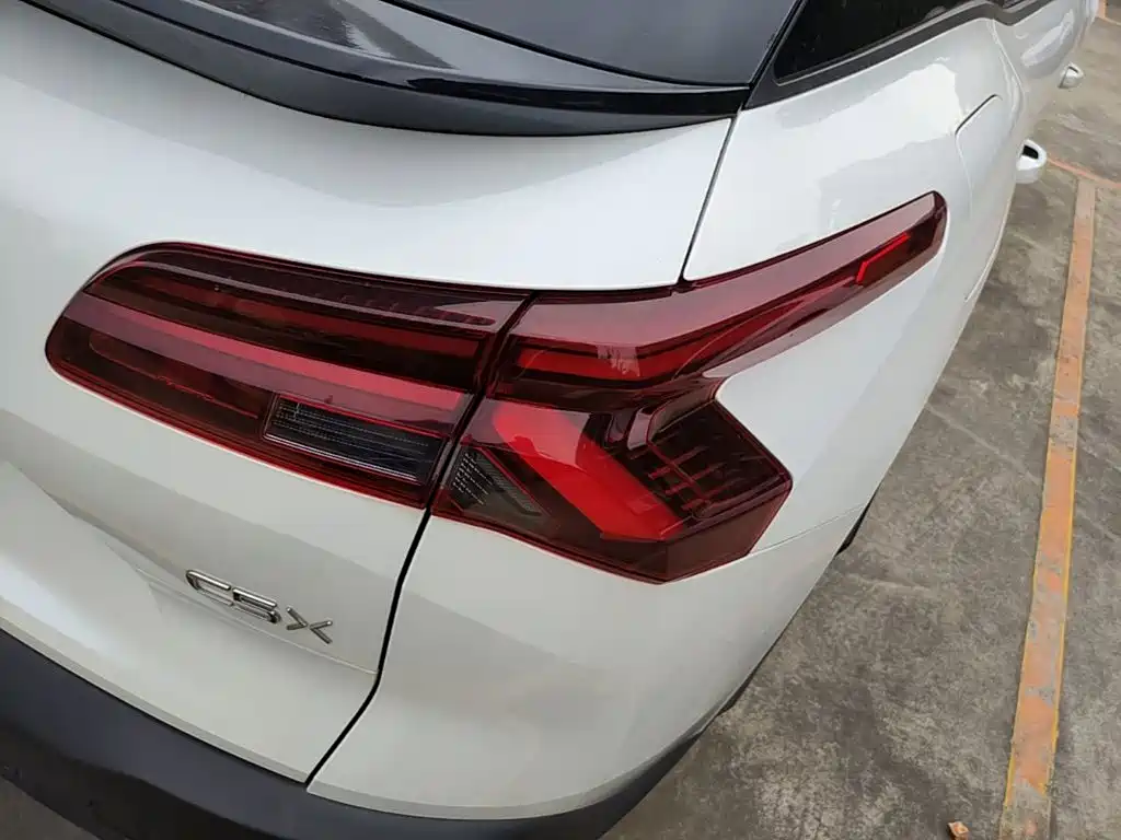 Citroen C5 X — миниатюра 8