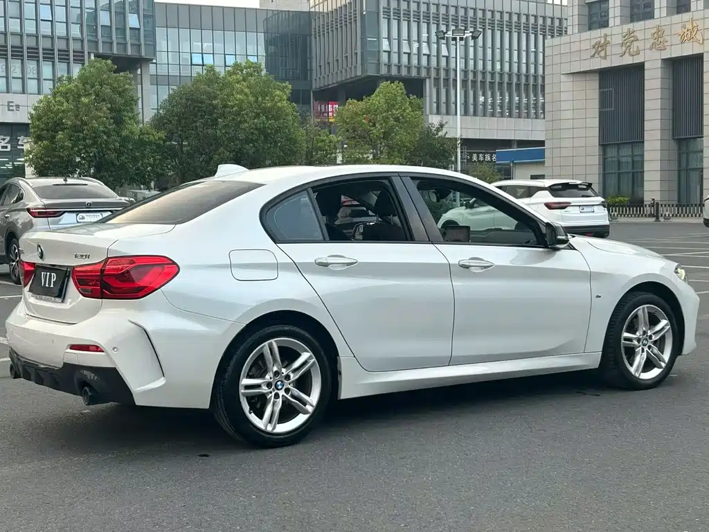BMW 1 Series — миниатюра 7