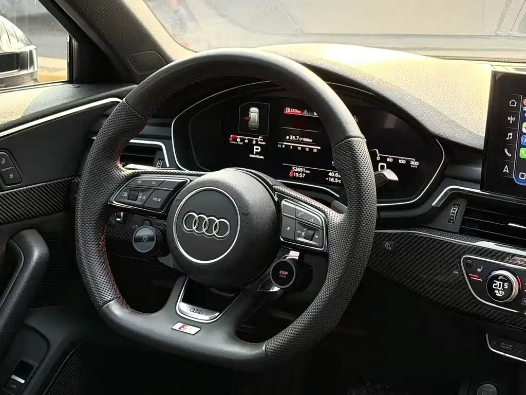 AUDI A4L