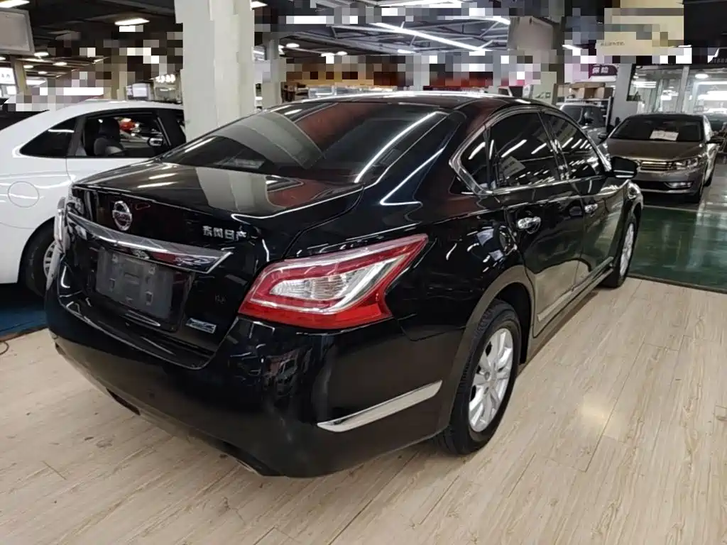 Nissan Teana — миниатюра 7