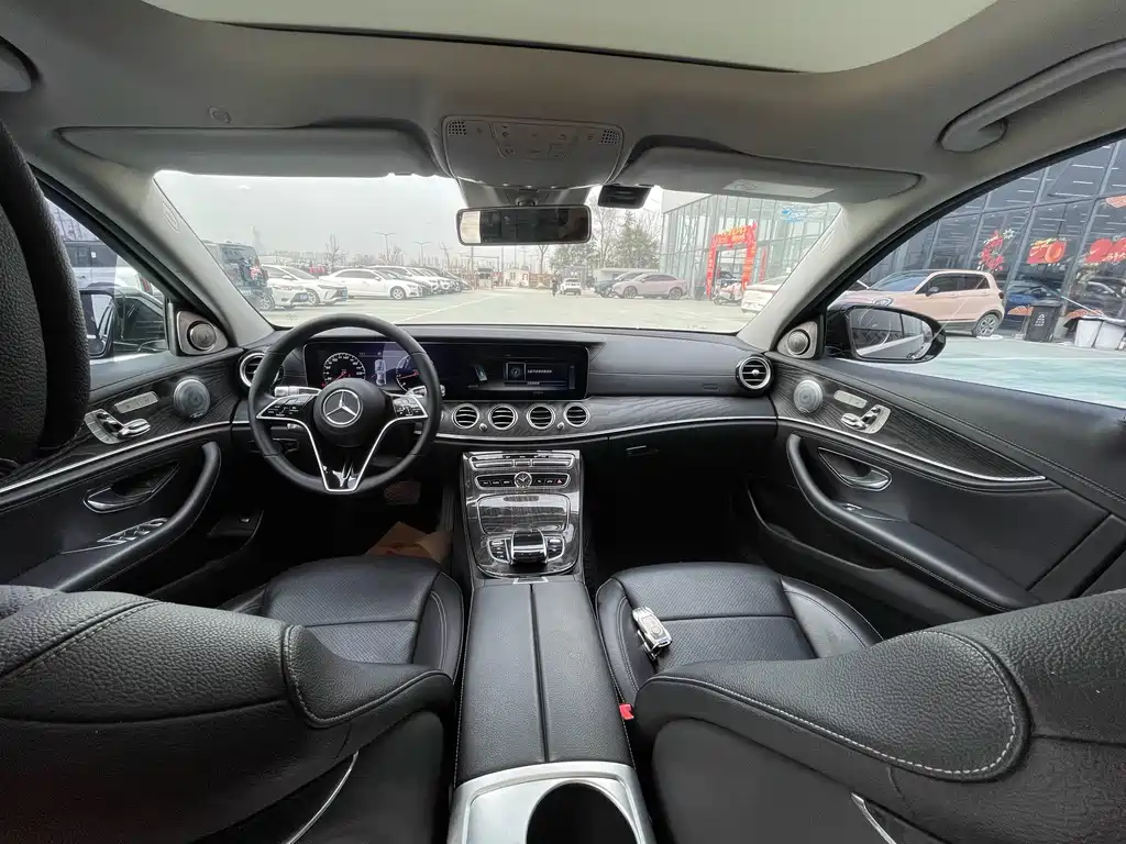 Mercedes-Benz E-Class E 2017 E 300 L Luxury