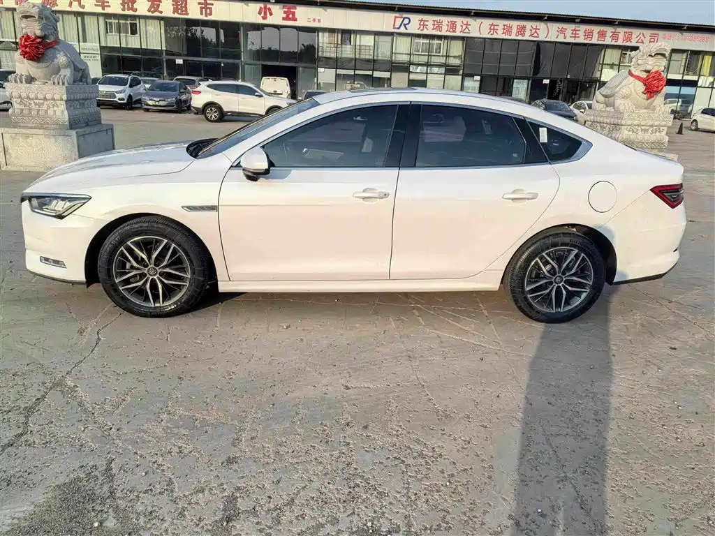 BYD Qin Pro NEV — миниатюра 14