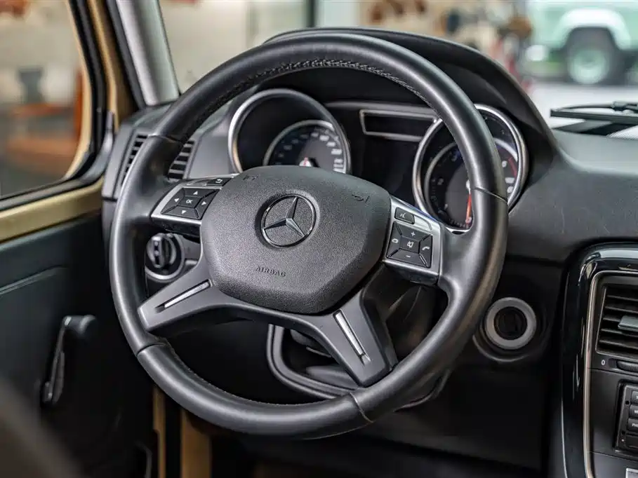 MERCEDES-BENZ G CLASS