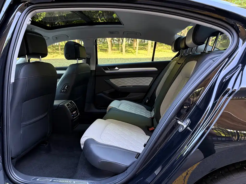 Volkswagen Magotan — миниатюра 8