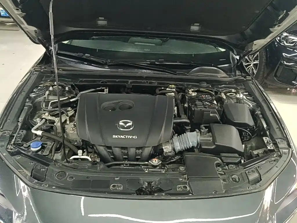 Mazda 3 Axela — миниатюра 20