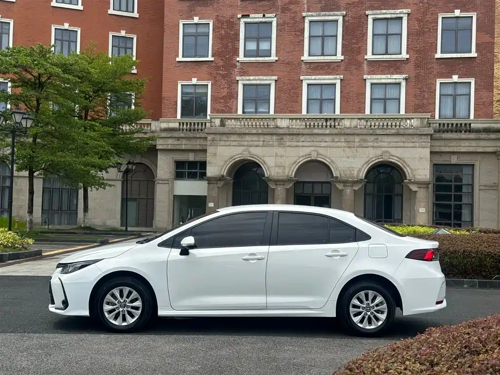Toyota Corolla 2021 1.2T S-CVT PLUS