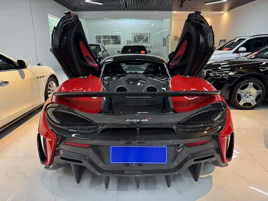 MCLAREN 570