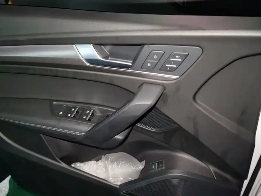 Audi Q5L — миниатюра 7
