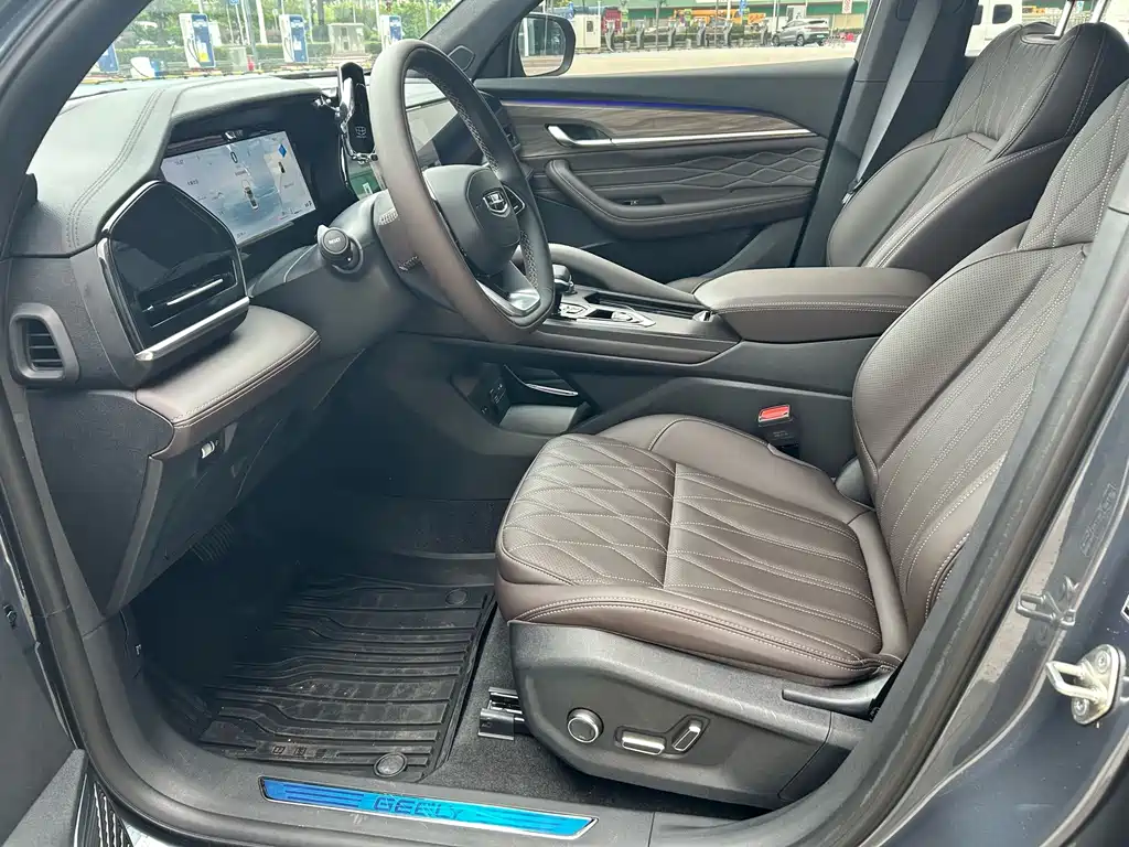 Geely Xingyue L — миниатюра 9