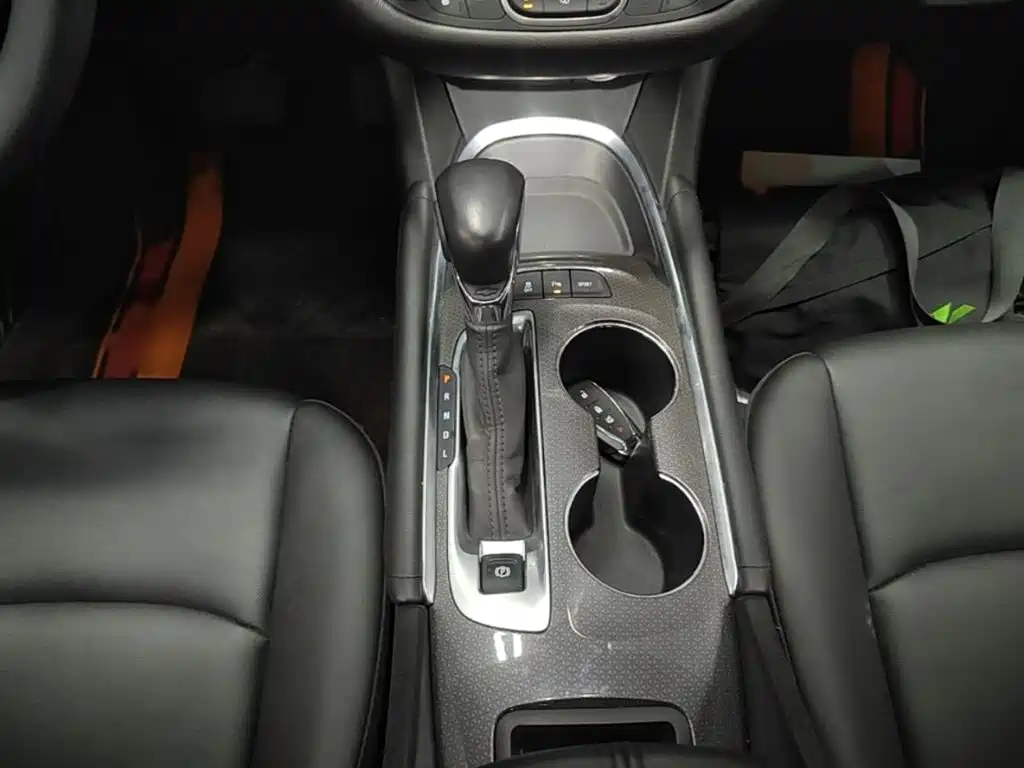 Chevrolet Malibu XL — миниатюра 17