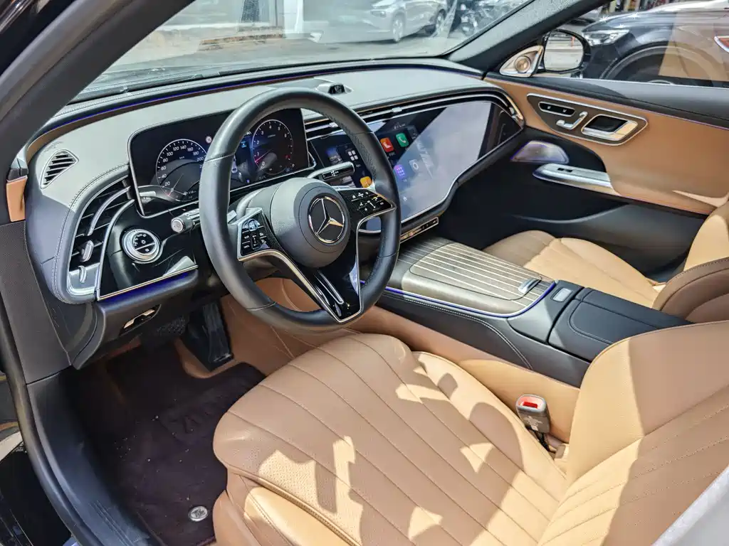 MERCEDES-BENZ  E CLASS