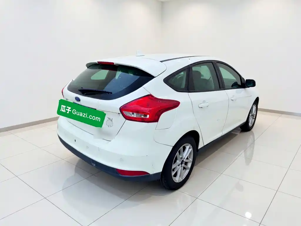 Ford Focus — миниатюра 4
