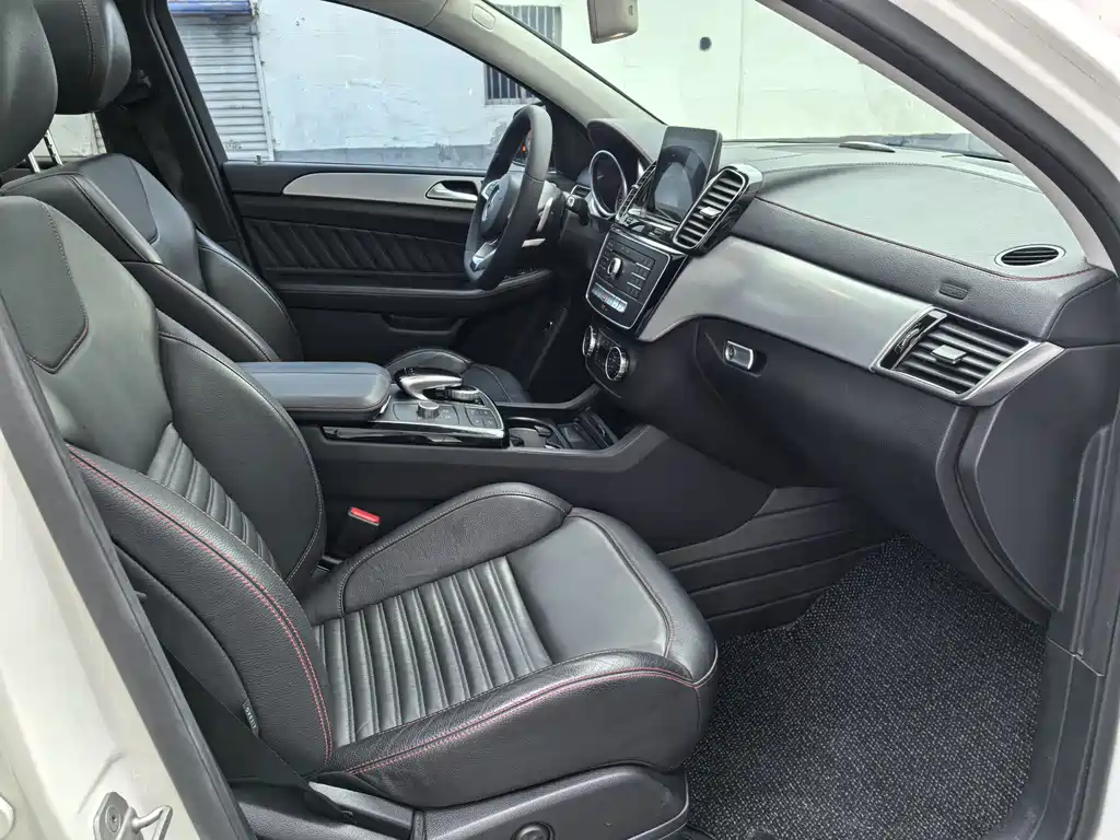 MERCEDES-BENZ GLE COUPE