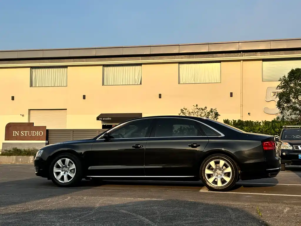 Audi A8 2013 A8L 45 TFSI quattro Comfort