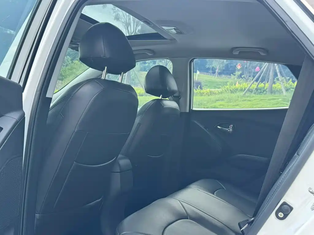 Hyundai ix35 — миниатюра 5