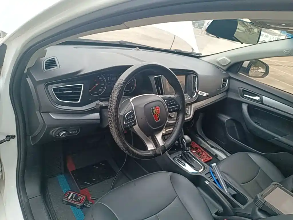 Roewe 360 — миниатюра 10